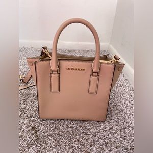 Michael Kors MK crossbody leather purse